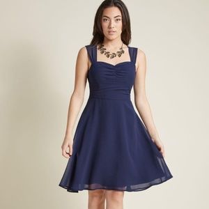 Sleeveless Chiffon Cocktail Dress in Navy